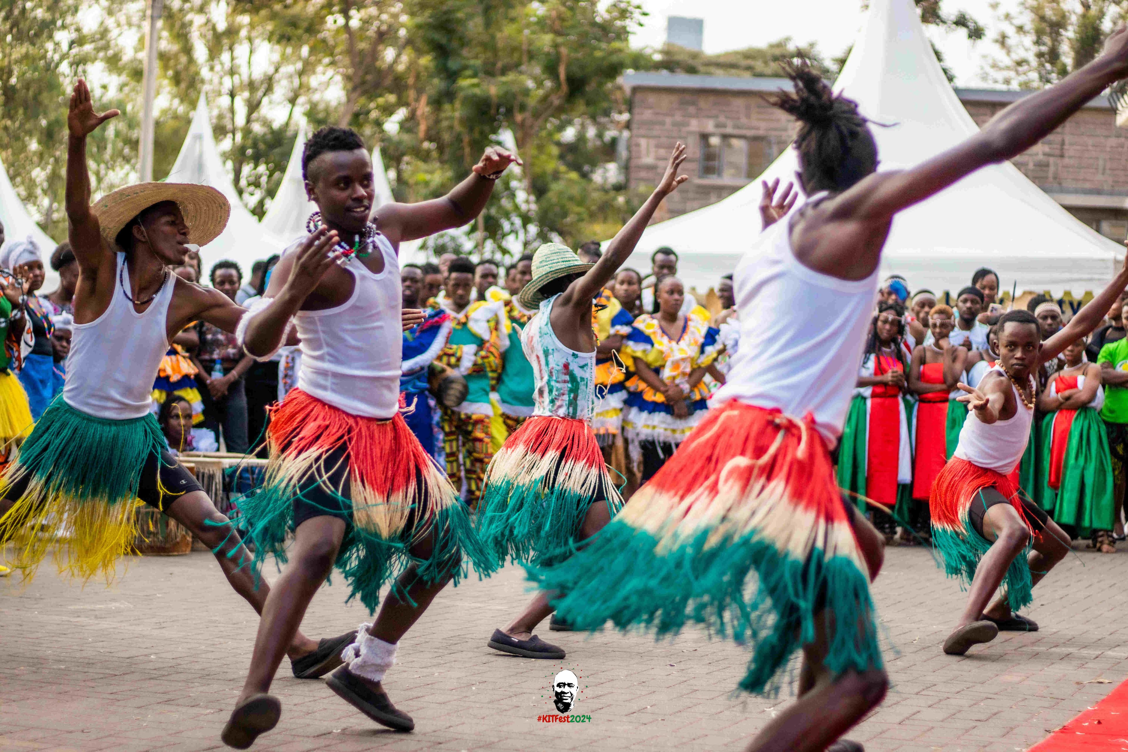 Contact support illustration